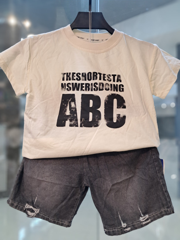 ست تیشرت و شورت اسپرت طرح ABC تابستانه