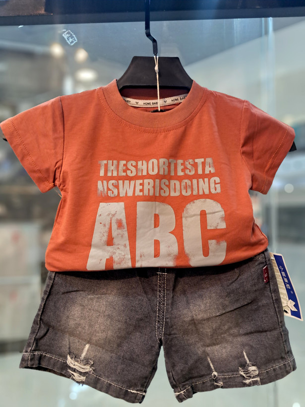 ست تیشرت و شورت اسپرت طرح ABC تابستانه